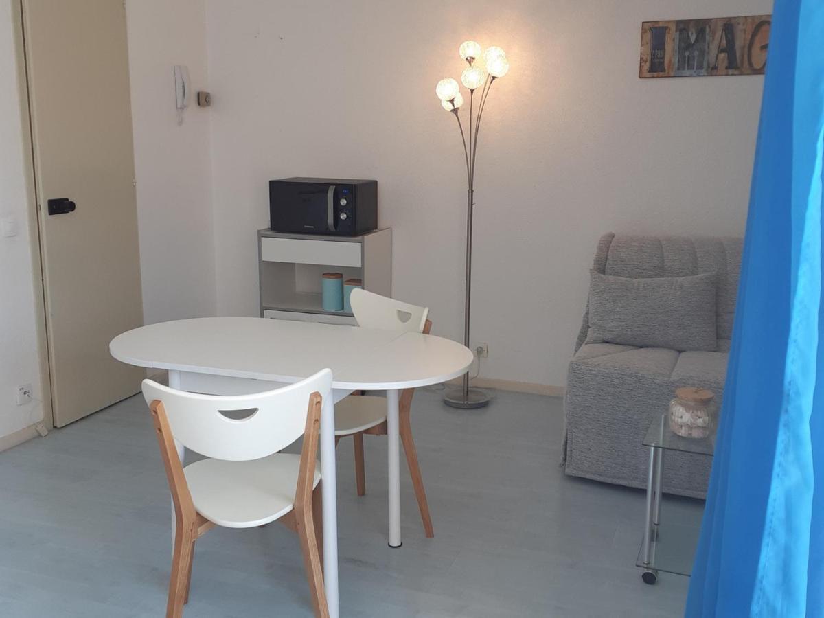 Studio Avec Piscine A La Rochelle, Proche Du Port - Fr-1-551-29 ลาโรแชล ภายนอก รูปภาพ